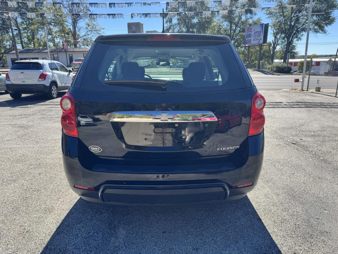 2013 BLACK Chevrolet Equinox LS 2WD (2GNALBEK4D1) with an 2.4L L4 DOHC 16V engine, 6-Speed Automatic transmission, located at 307 West Marshall Avenue, Longview, TX, 75601, (903) 753-3091, 32.500828, -94.742577 - Photo#6