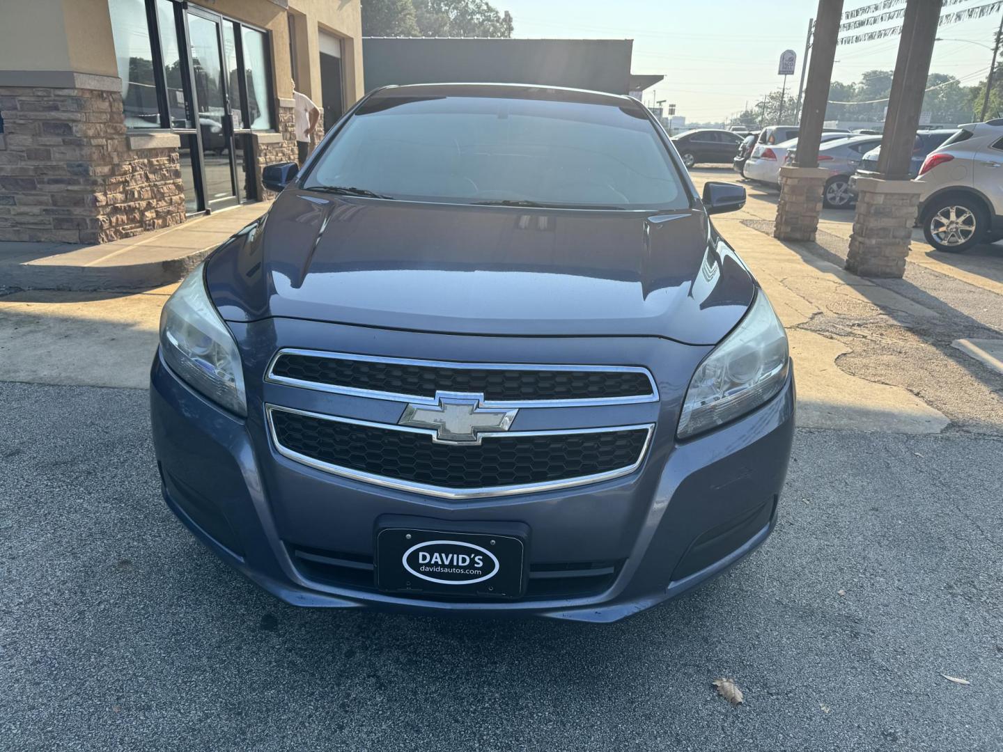 2013 Chevrolet Malibu 1LT (1G11C5SA2DF) with an 2.5L L4 DOHC 16V engine, 6-Speed Automatic transmission, located at 307 West Marshall Avenue, Longview, TX, 75601, (903) 753-3091, 32.500828, -94.742577 - Photo#3