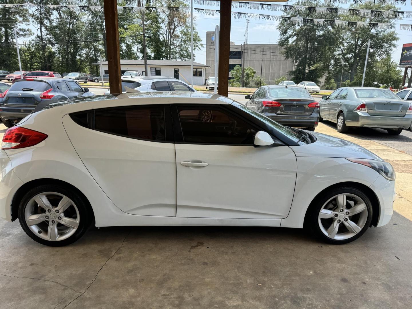 2012 White Hyundai Veloster Base (KMHTC6AD6CU) with an 1.6L L4 DOHC 16V engine, located at 307 West Marshall Avenue, Longview, TX, 75601, (903) 753-3091, 32.500828, -94.742577 - Photo#0