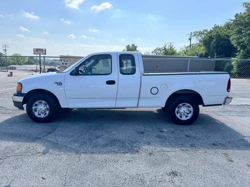 2004 Ford F-150 Heritage XL SuperCab 2WD